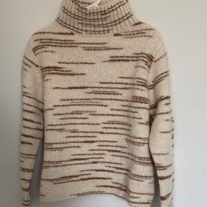 Banana Republic wool Cream and Brown Marled Turtleneck Sweater